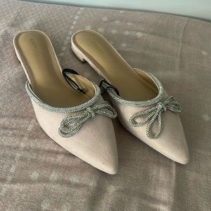 Express Size 10 women’s sparkle baby pink flats